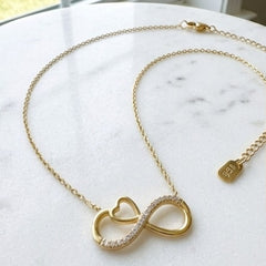 18K Gold Plated Infinity Heart Pendant Necklace