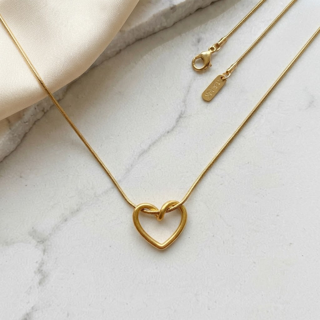18K Gold Plated Interlocking Heart Pendant Snake Chain Necklace