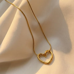 18K Gold Plated Interlocking Heart Pendant Snake Chain Necklace